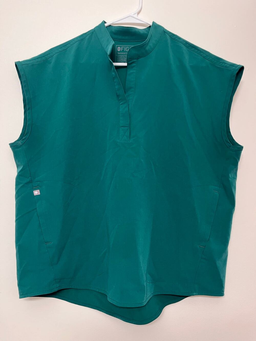 FIGS Rafaela Oversized Scrub Top Hunter Green M Mandarin Collar Nurse Medical